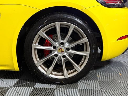 Certified 2022 Porsche 718 Boxster S image 12