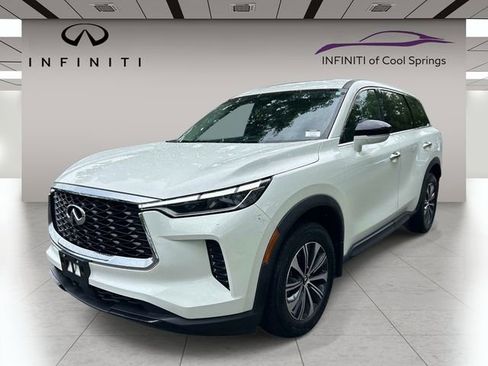 Used 2023 INFINITI QX60 Pure AWD/4WD image 3