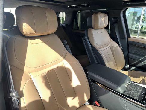 Used 2025 Land Rover Range Rover Sport Autobiography image 27