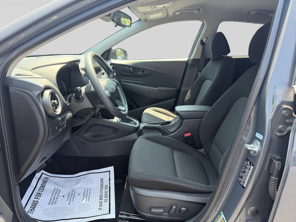 Used 2023 Hyundai Kona SEL AWD/4WD image 14