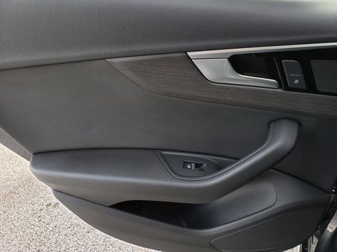 Used 2020 Audi A4 2.0T Premium image 12