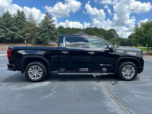 Used 2025 GMC Sierra 1500 Denali w/ Technology Package AWD/4WD image 27