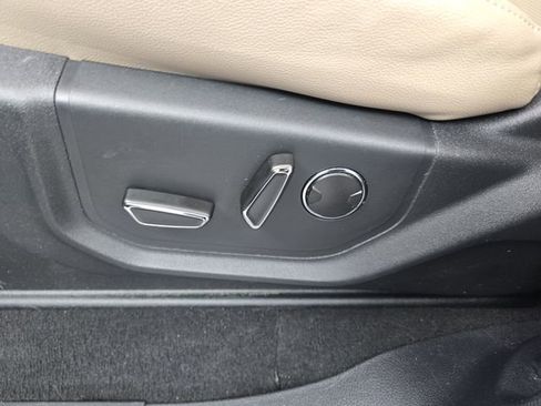 Used 2024 Ford Expedition Max Limited image 24