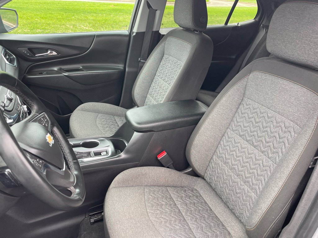 Used 2024 Chevrolet Equinox LT AWD/4WD image 10