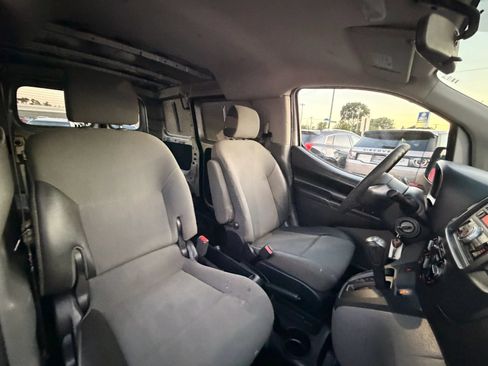 Used 2015 Nissan NV200 S w/ Back Door Glass Package FWD image 20