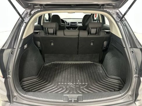 Used 2022 Honda HR-V LX image 15