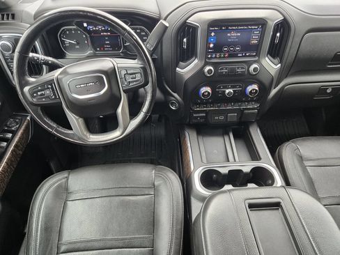 Used 2019 GMC Sierra 1500 Denali w/ Denali Ultimate Package AWD/4WD image 16