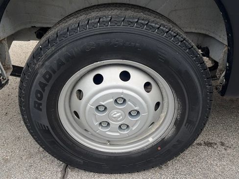 Used 2023 RAM ProMaster 3500 w/ Lane Management Group image 11