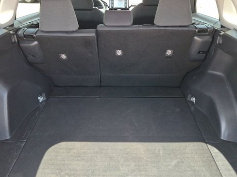Certified 2021 Toyota RAV4 XLE FWD image 14