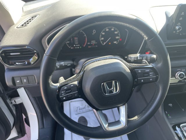 Used 2024 Honda Pilot EX-L image 11