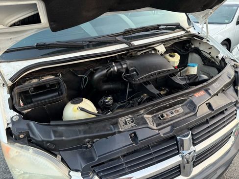 Used 2008 Dodge Sprinter 2500 image 28