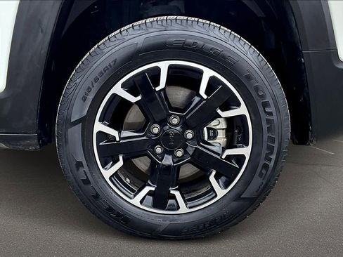 Used 2023 Jeep Renegade Trailhawk image 33