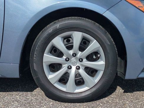 Used 2024 Toyota Corolla LE image 12