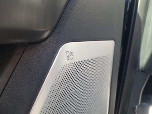 Certified 2025 Ford F150 Lariat w/ Equipment Group 502A High image 27