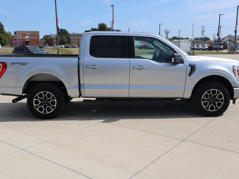Used 2023 Ford F150 XLT w/ Equipment Group 302A High image 5