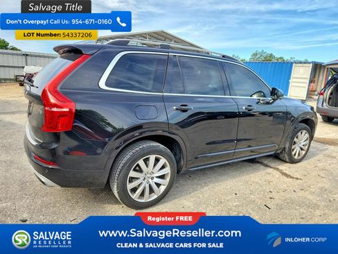 Used 2017 Volvo XC90 T5 Momentum w/ Vision Package FWD image 4
