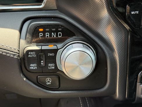 Used 2024 RAM 1500 Limited AWD/4WD image 23