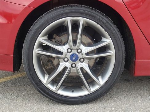 Used 2014 Ford Fusion Titanium image 9