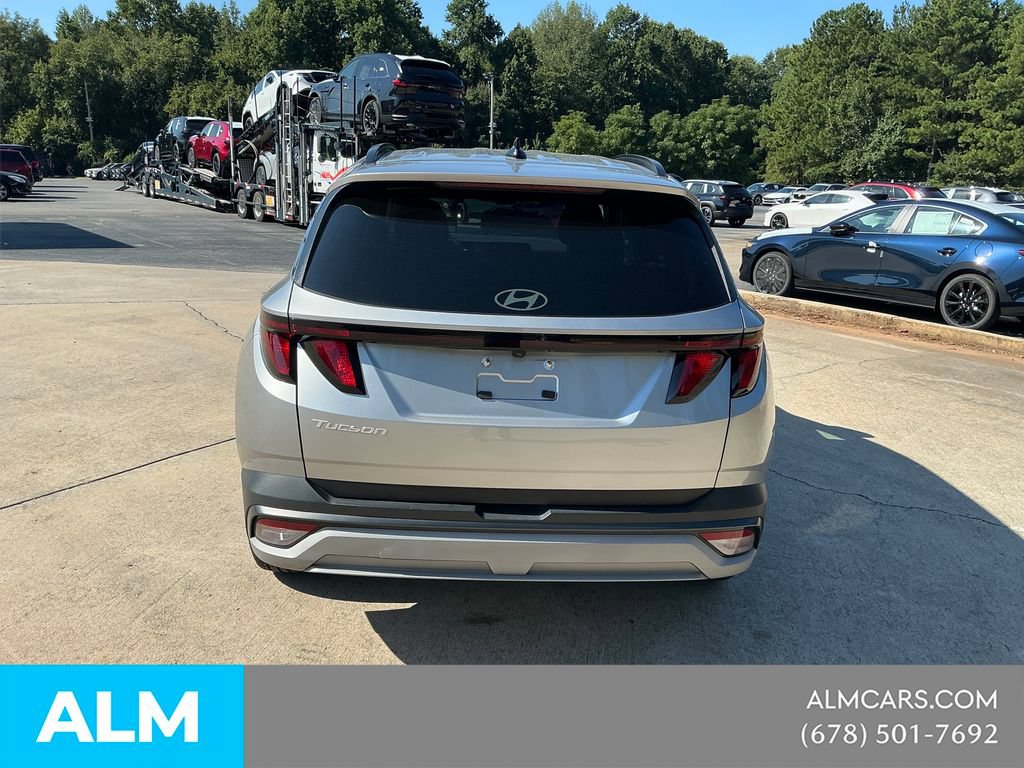 Used 2025 Hyundai Tucson SEL FWD image 4