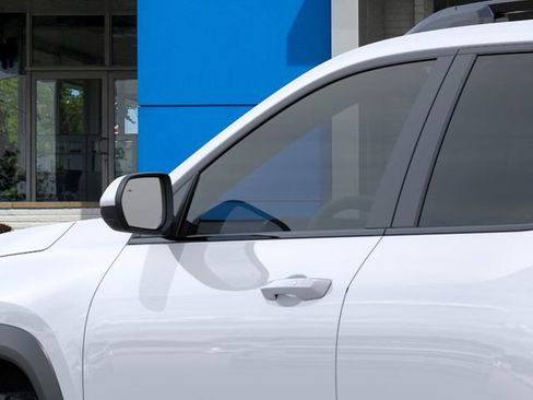 New 2026 Chevrolet Equinox ACTIV FWD image 12