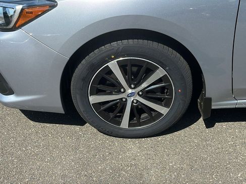 Used 2020 Subaru Impreza 2.0i Premium image 6