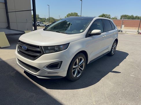 Used 2016 Ford Edge Sport w/ Equipment Group 401A AWD/4WD image 12