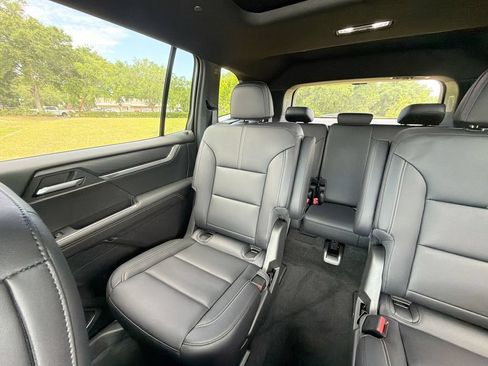 New 2026 GMC Acadia Elevation w/ Elevation Premium Package FWD image 14