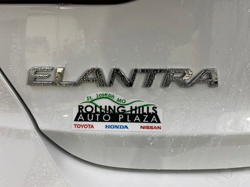 Used 2018 Hyundai Elantra Value Edition image 43