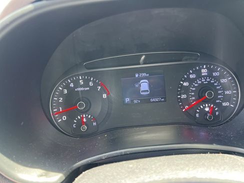 Used 2021 Kia Soul LX FWD image 5