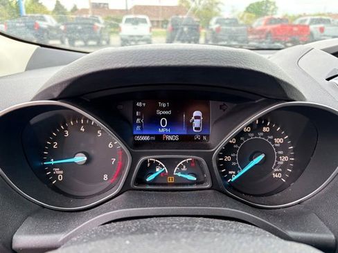 Used 2017 Ford Escape SE FWD image 22