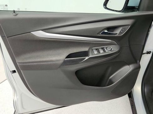 Used 2023 Chevrolet Bolt EUV LT w/ Comfort Package image 10