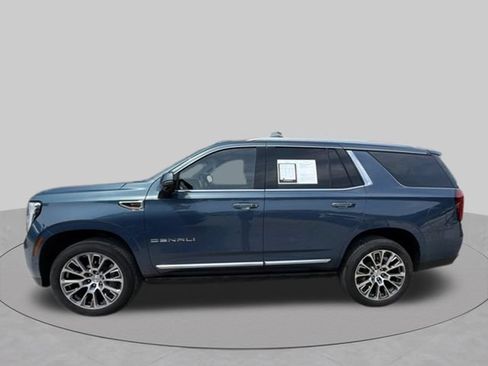 Used 2025 GMC Yukon Denali w/ Sun & Power Step Package AWD/4WD image 7