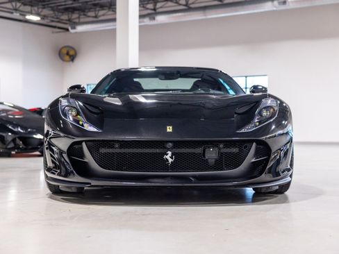 Used 2021 Ferrari 812 GTS RWD image 2