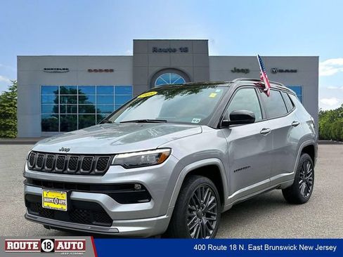 Used 2023 Jeep Compass High Altitude AWD/4WD image 2
