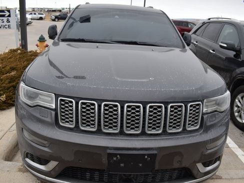 Used 2017 Jeep Grand Cherokee Summit w/ Platinum Series Group image 2