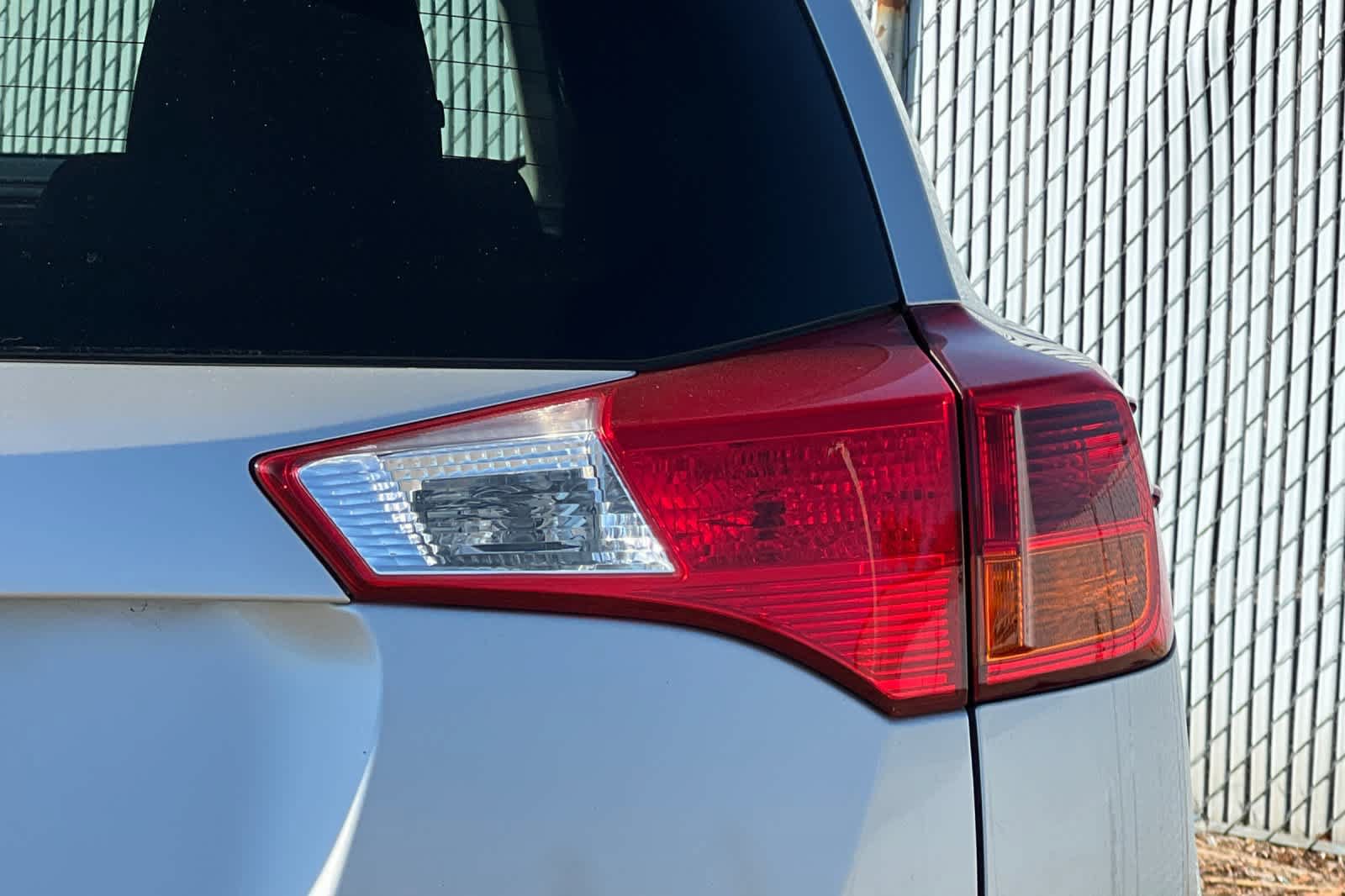 Used 2014 Toyota RAV4 XLE FWD image 21