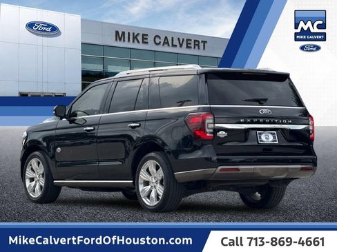 Used 2023 Ford Expedition King Ranch AWD/4WD image 3