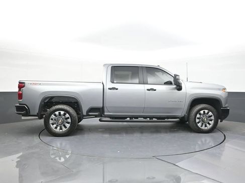 New 2026 Chevrolet Silverado 2500 Custom w/ Custom Value Package AWD/4WD image 12