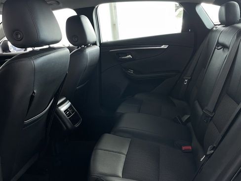 Used 2019 Chevrolet Impala LT image 15