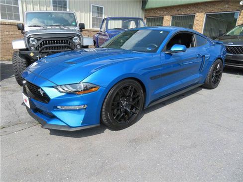 Used 2021 Ford Mustang GT Premium w/ Equipment Group 401A RWD image 1