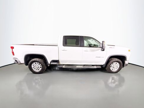 Used 2023 Chevrolet Silverado 2500 LT w/ Convenience Package image 11