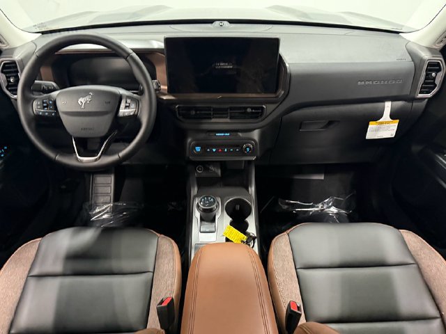 Used 2026 Ford Bronco Sport Outer Banks w/ Outer Banks Tech Package+ AWD/4WD image 25