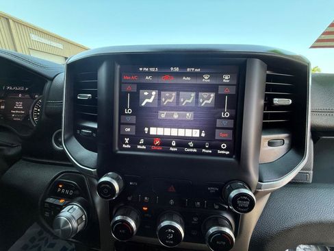 Used 2021 RAM 1500 Laramie AWD/4WD image 21