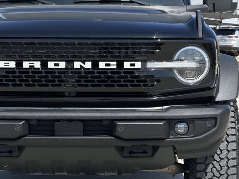 Used 2022 Ford Bronco Wildtrak AWD/4WD image 7