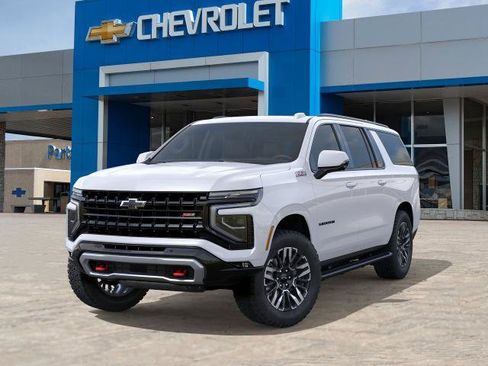 New 2026 Chevrolet Suburban Z71 w/ Comfort Package AWD/4WD image 31