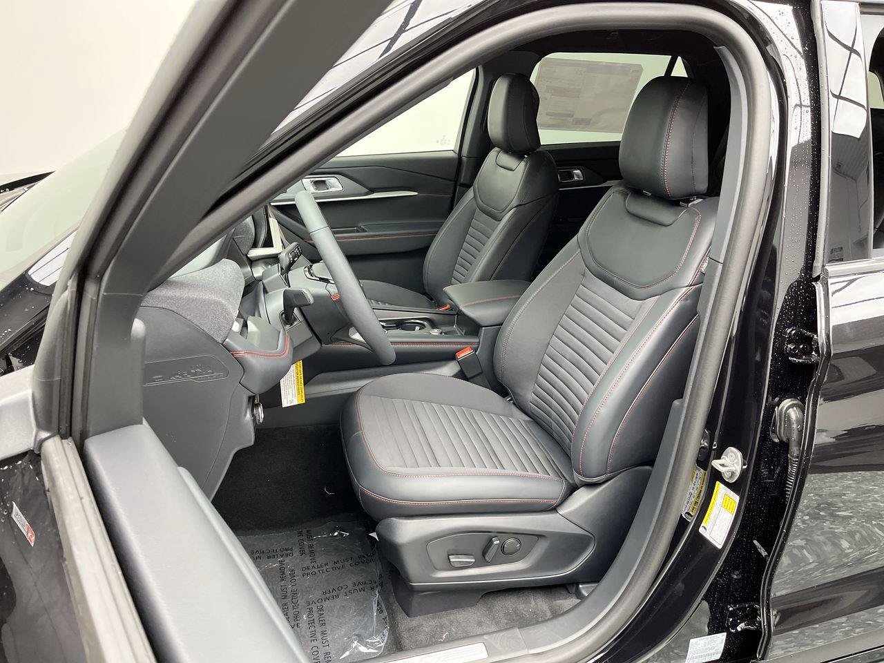 New 2027 Ford Explorer ST-Line w/ Premium Package AWD/4WD image 10