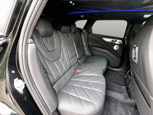Used 2024 BMW XM AWD/4WD image 37