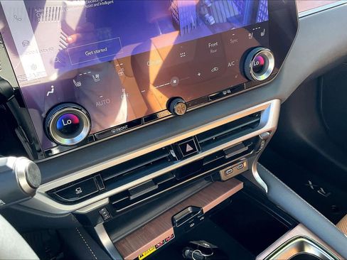 Used 2024 Lexus RX 350 Premium image 30