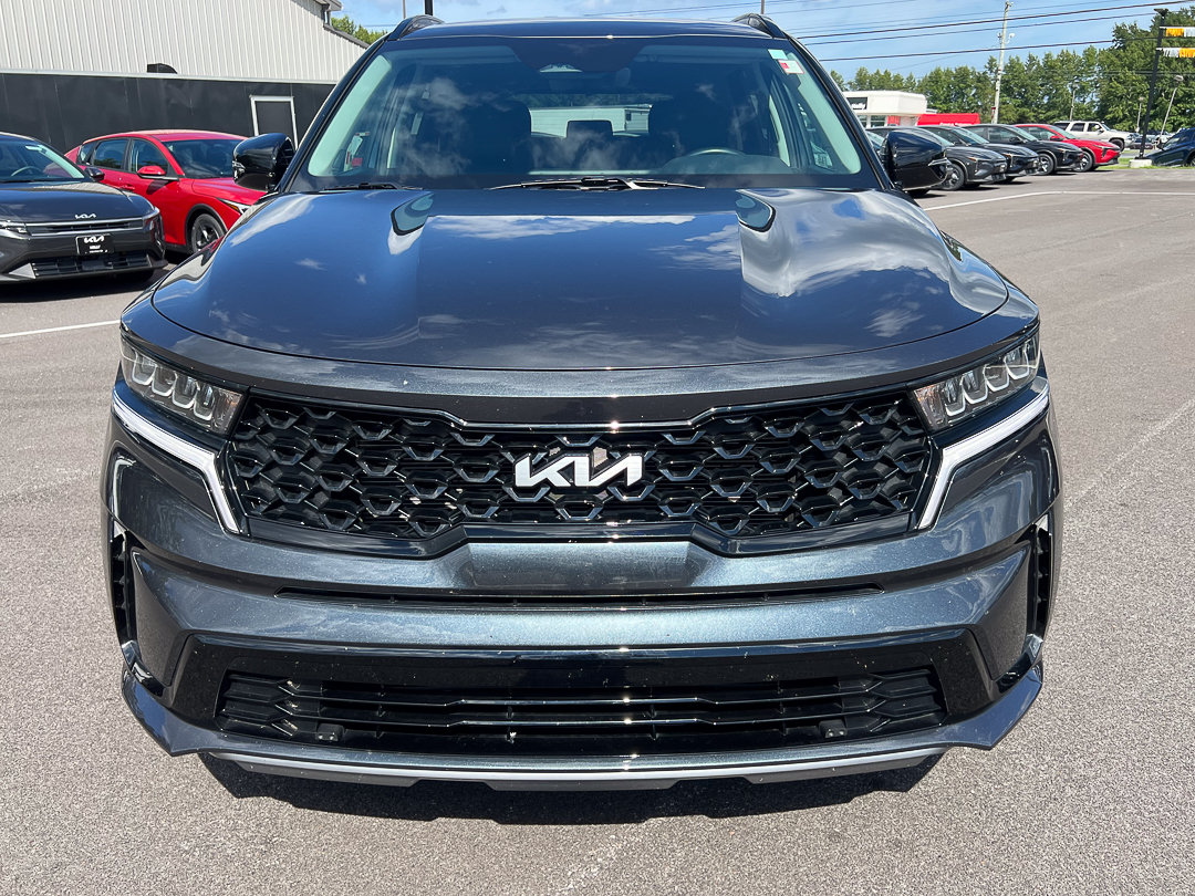 Used 2022 Kia Sorento S FWD image 14