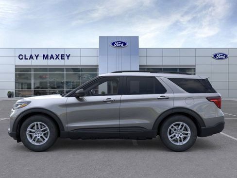 New 2026 Ford Explorer Active image 3